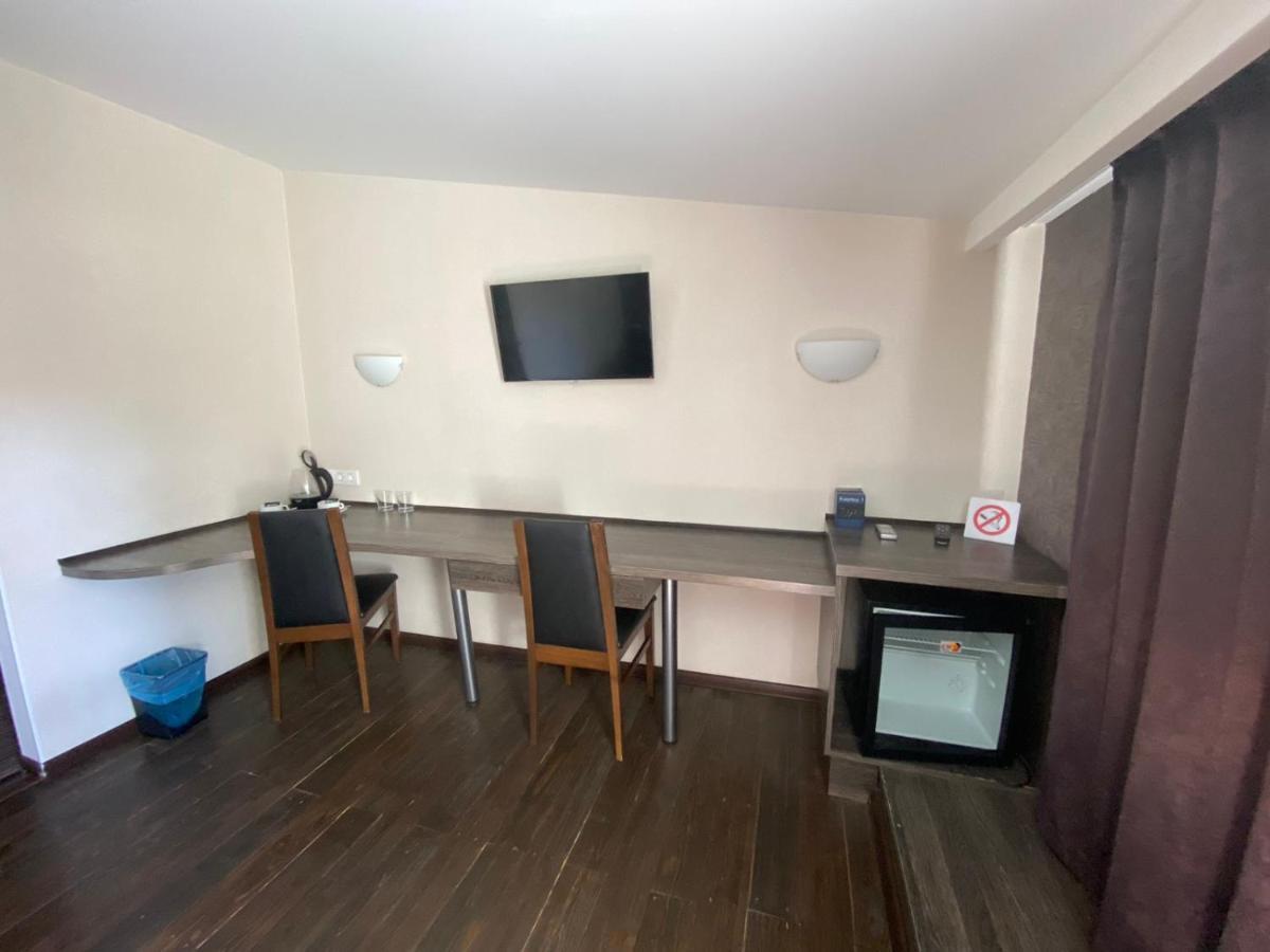 Afina Aparthotel Odessa Zewnętrze zdjęcie
